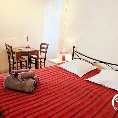 Holiday home Le Logis Du Berger